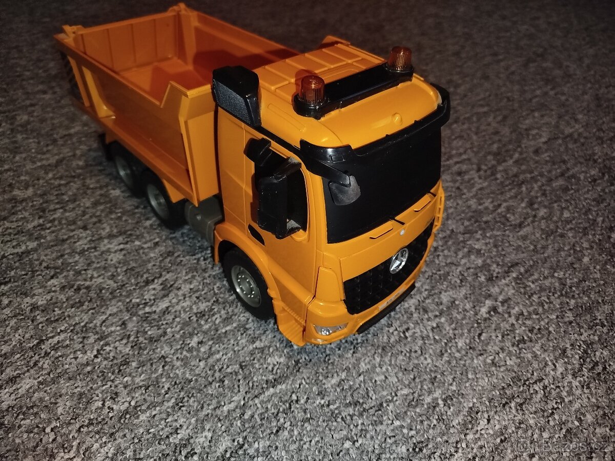 RC auto na dálkové ovládání Mercedes