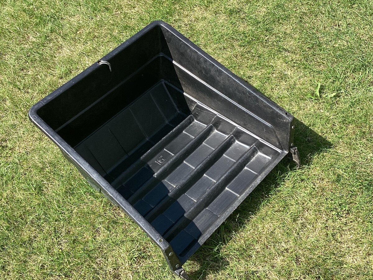 Sběrný koš na vřetenové sekačky Alko i Bosch plně funkční