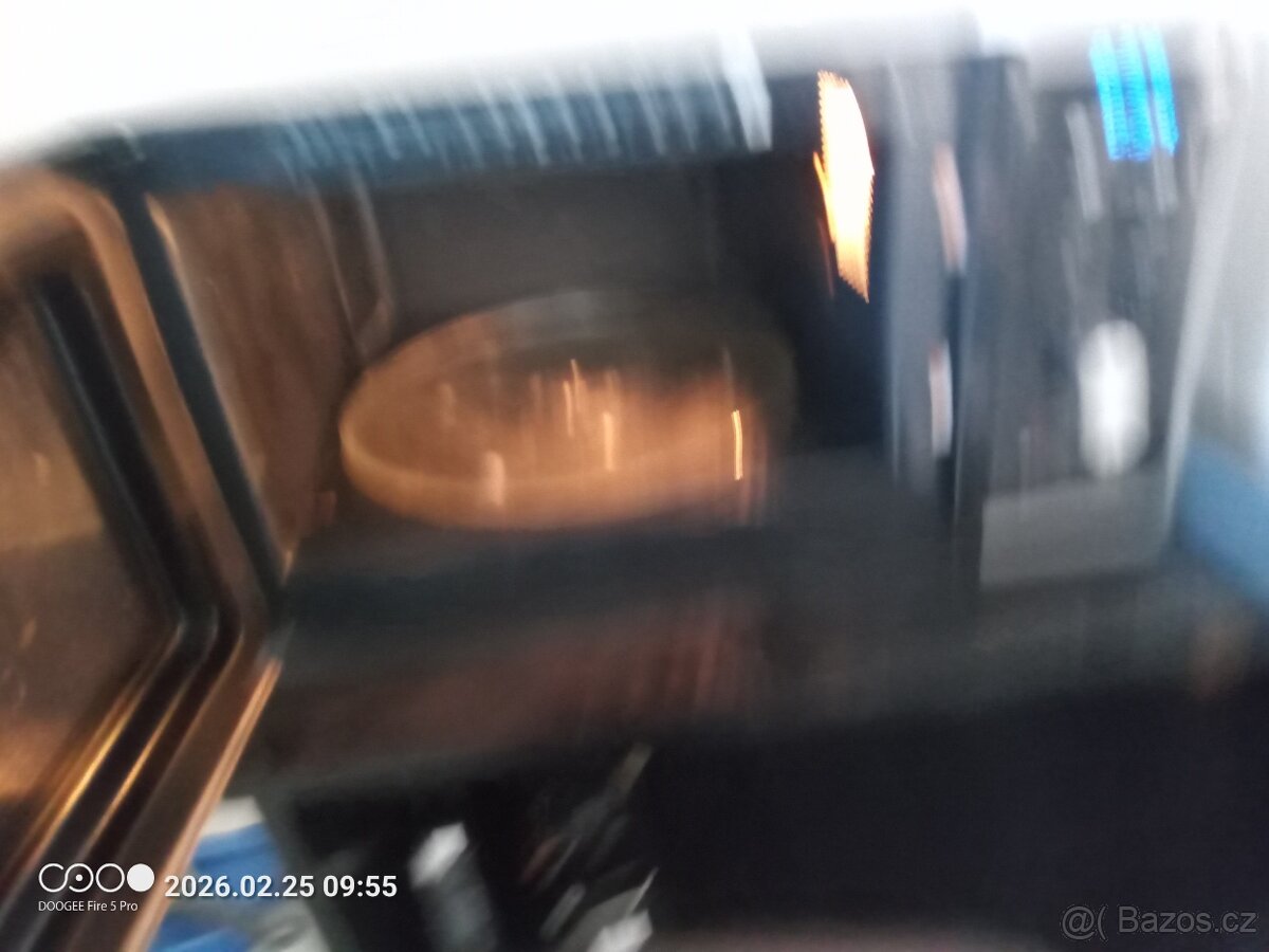 Mikrovlnná trouba Samsung