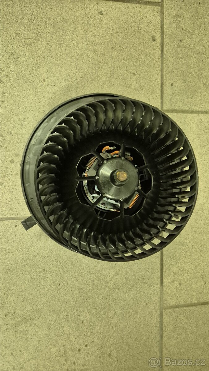 Ventilátor topení škoda octavia 3
