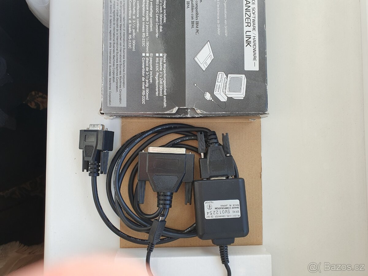 Propojovací kabel k organizéru SHARP CE 390