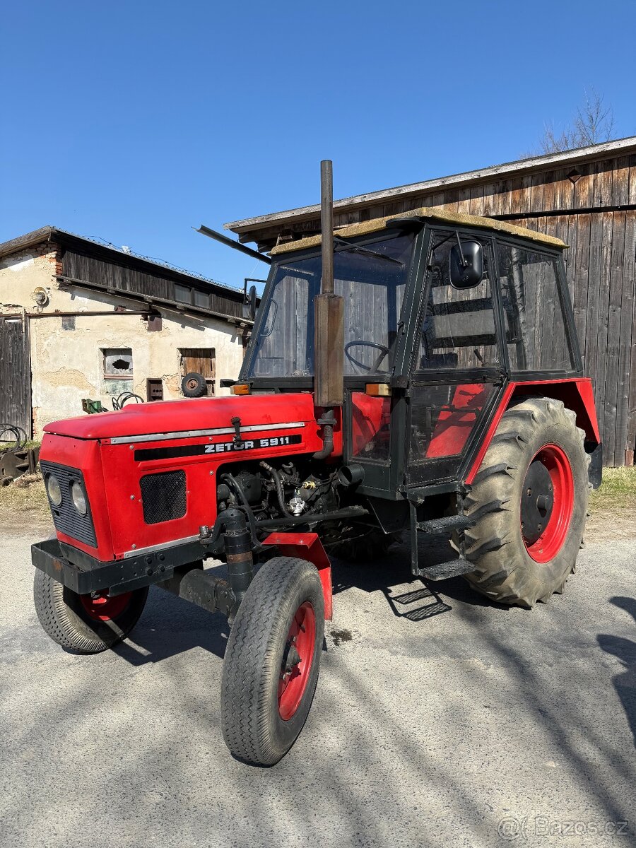 ZETOR 5911 v pěkném stavu