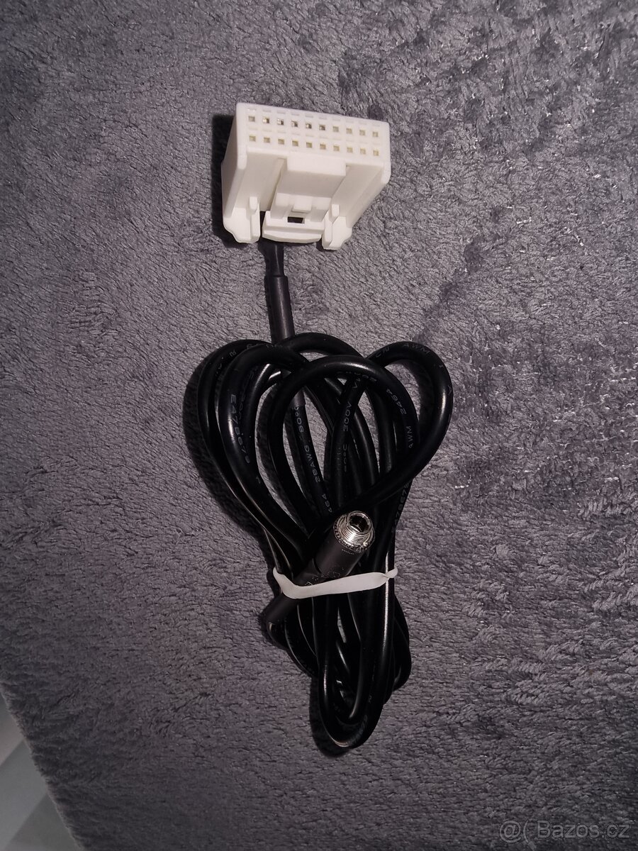 Aux Toyota 20 pin