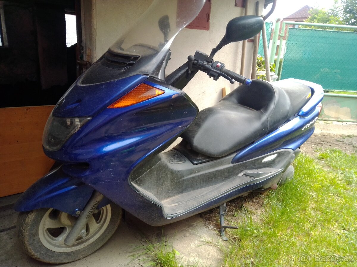 Yamaha Majesty 250