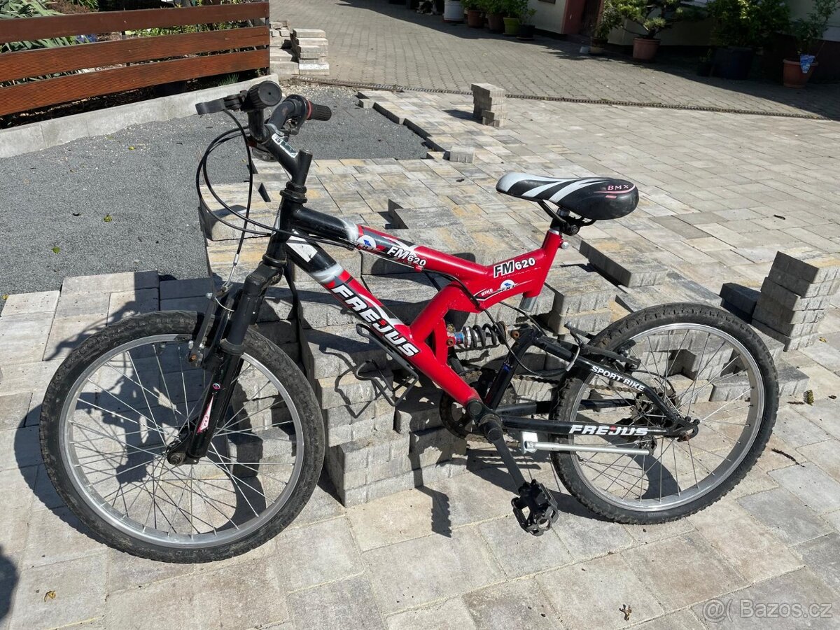 dětské kolo Frejus vel. 20