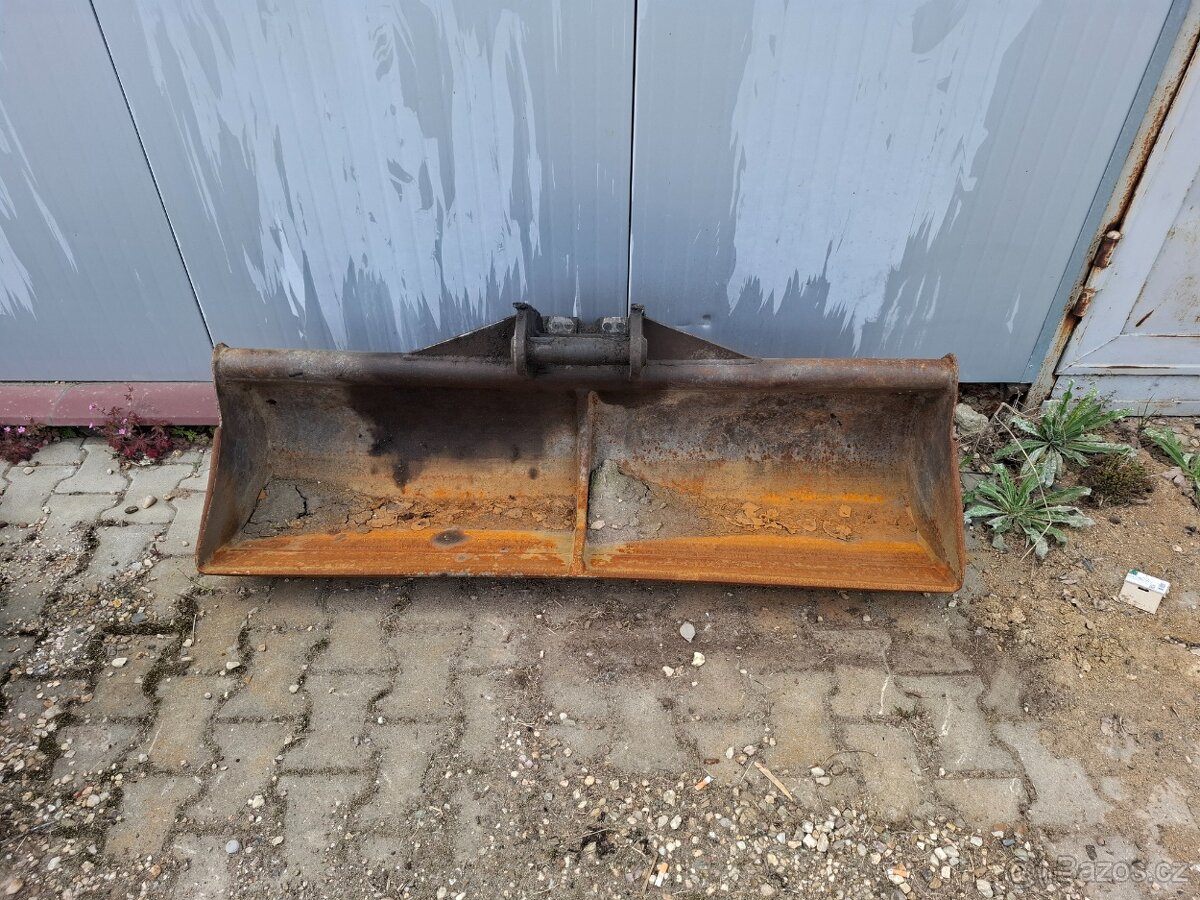Prodám sadu lžic na minirypadlo do 5 tun