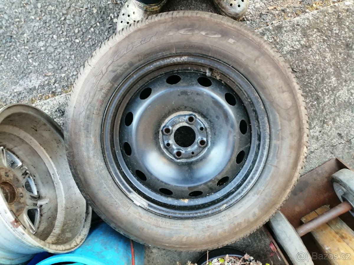 Kompletní kolo fiat stilo 195/65 r15