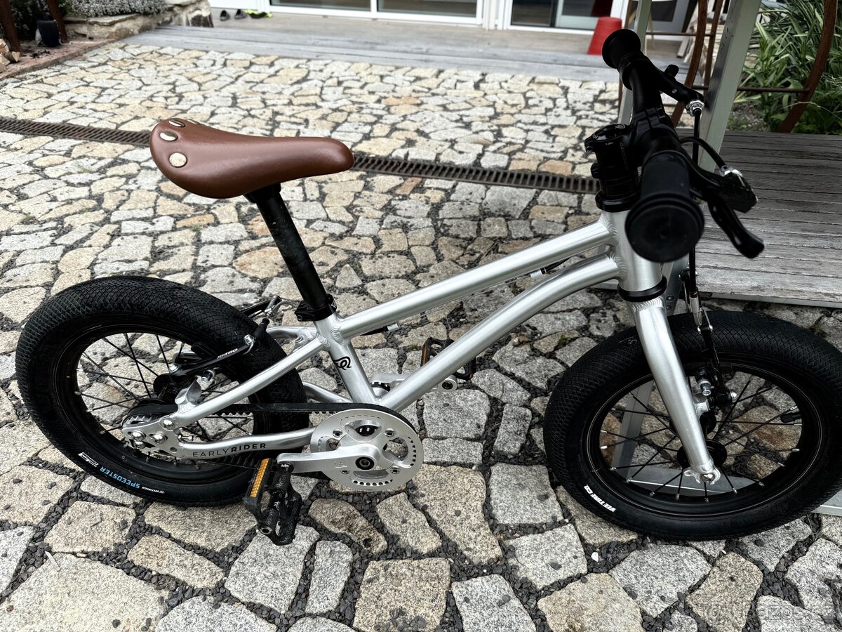 Detske kolo Early Rider 14 REZERVACE