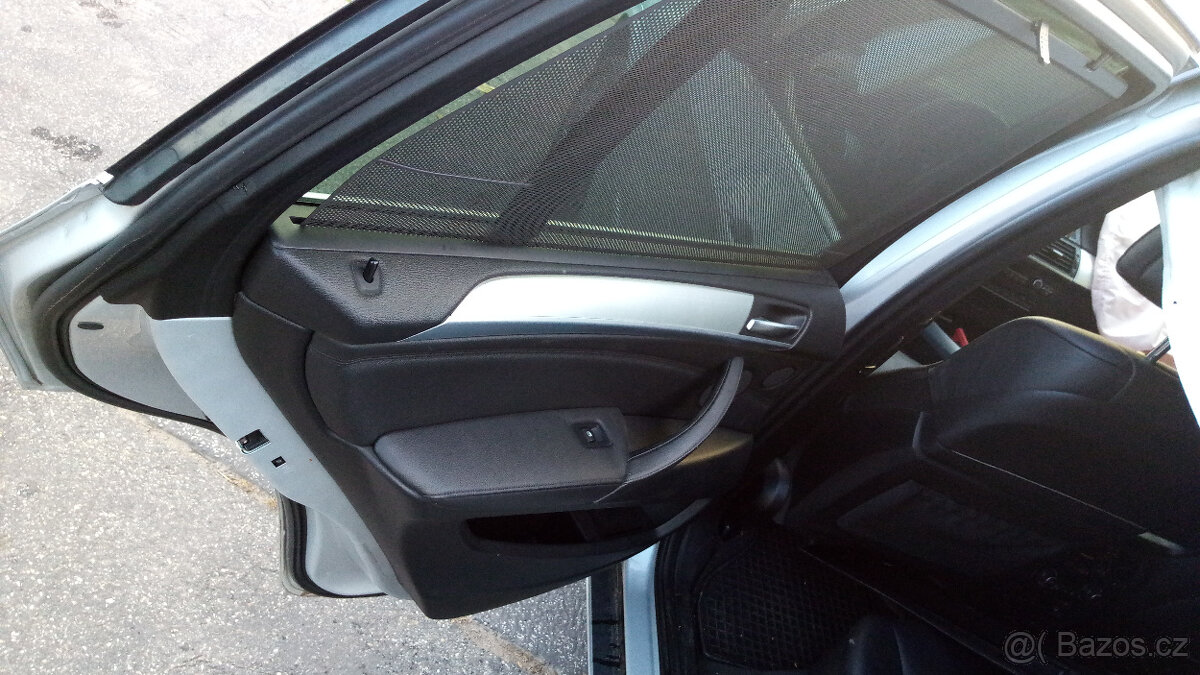 Roletky zadních oken BMW e61 e60 F10 F01 F02 e70 X5