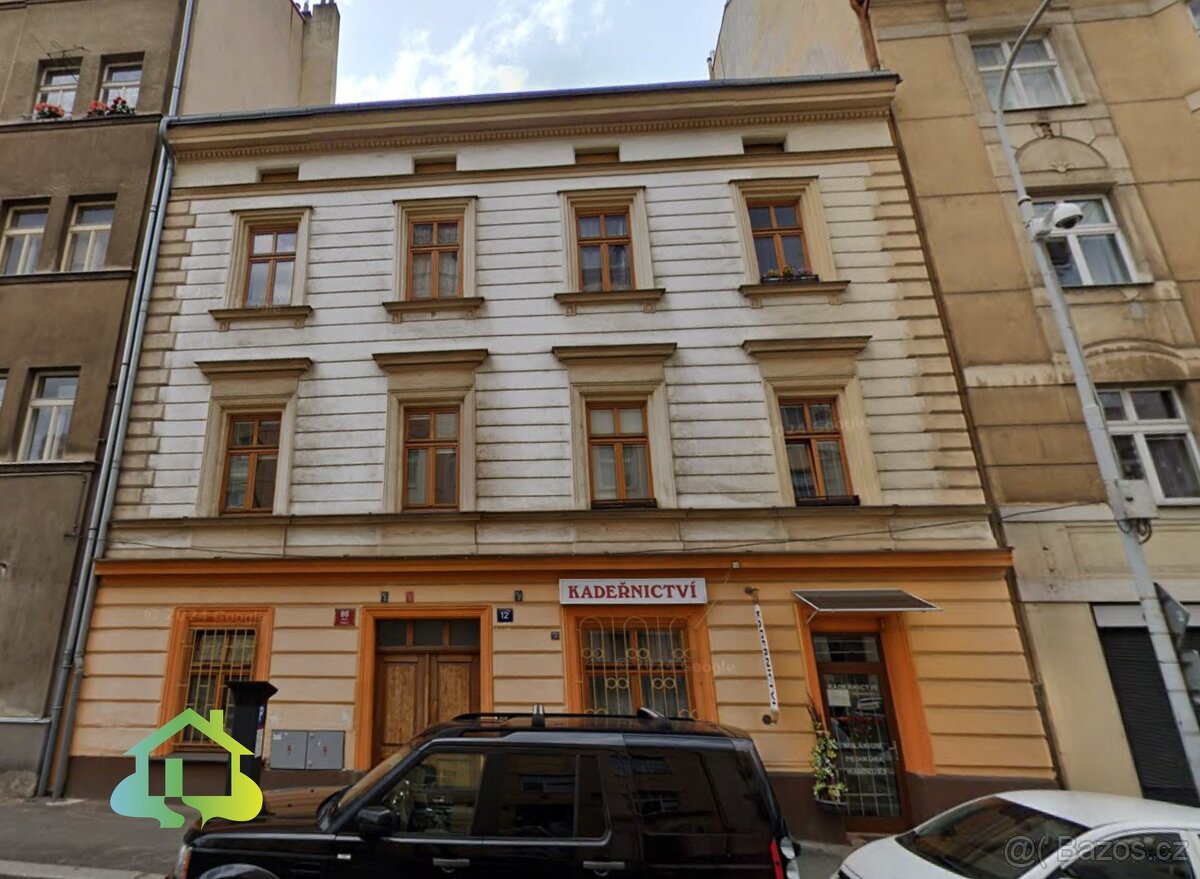Pronájem skladu 6 m2 – Praha, ulice Slavojanova, ev.č. 00792