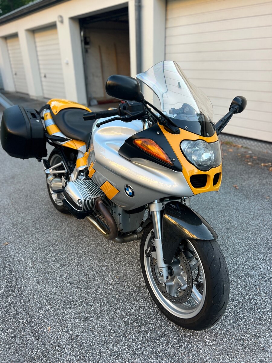 BMW r1100s