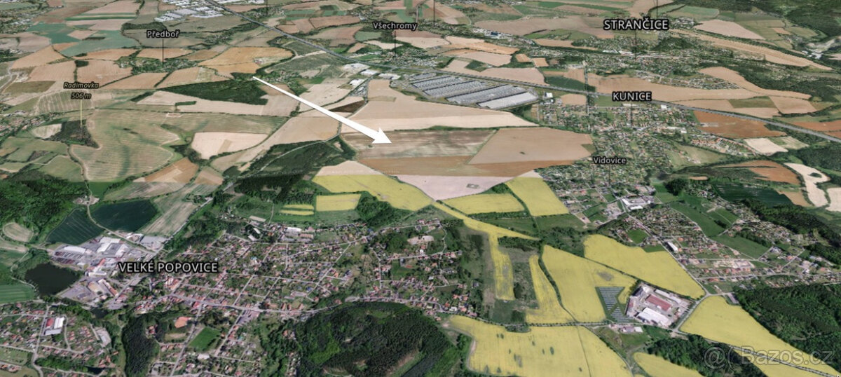 Prodej pole 6 323 m²