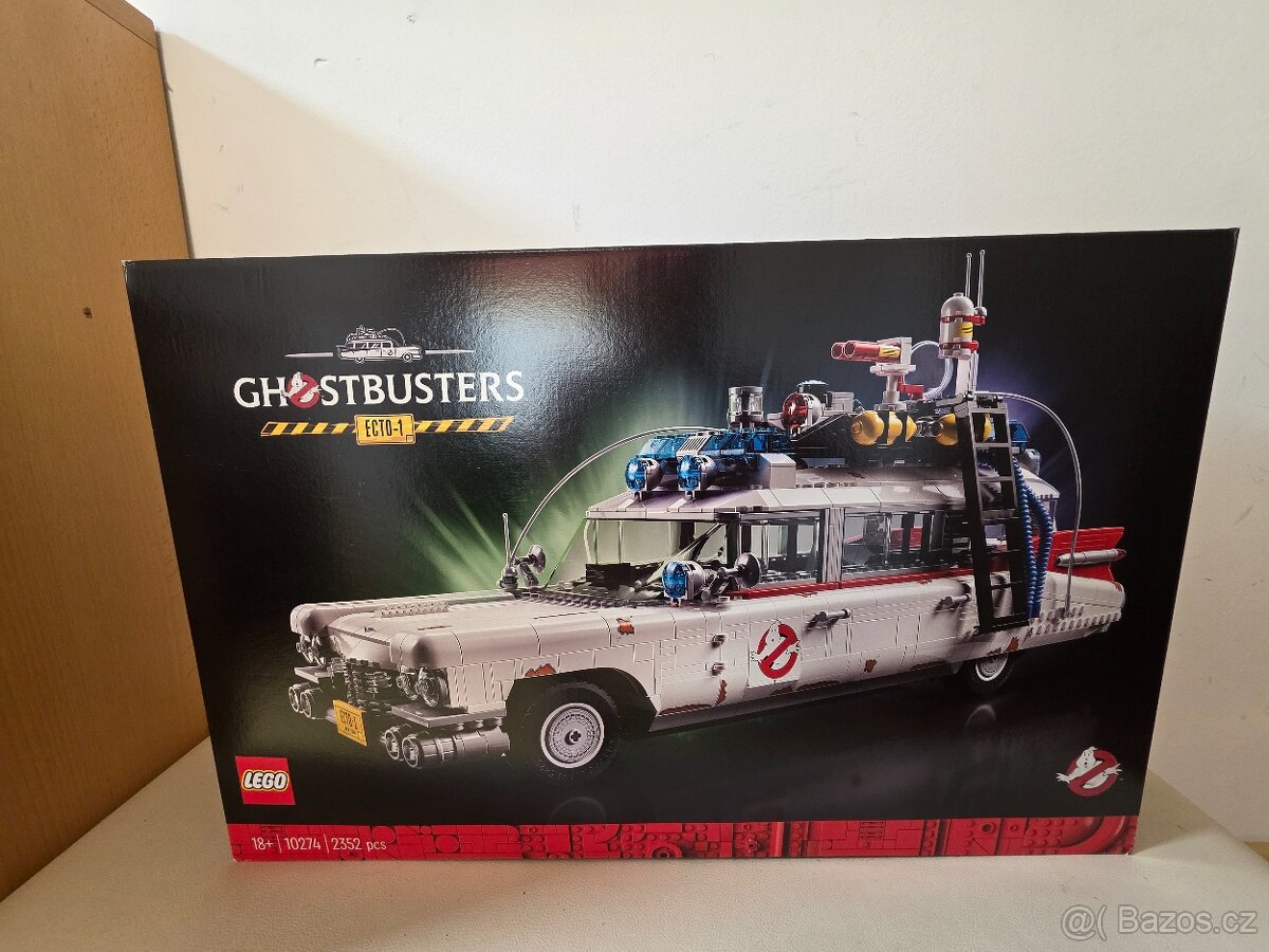 LEGO Icons 10274 Krotitelé duchů ECTO-1