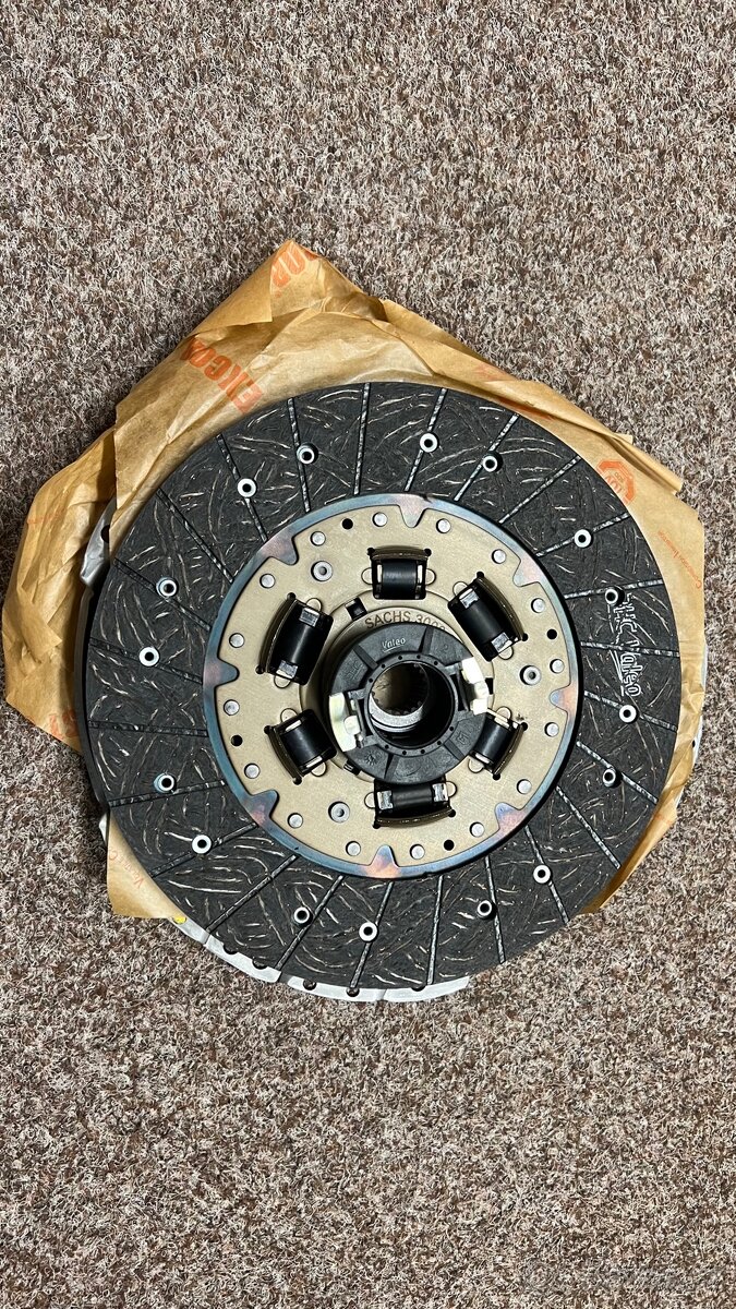 Nová pojková sada Sachs