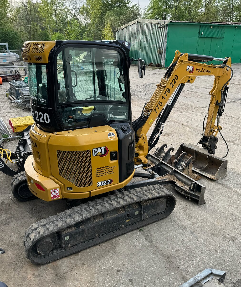 Půjčovna / pronájem minibagr / bagr / bagru