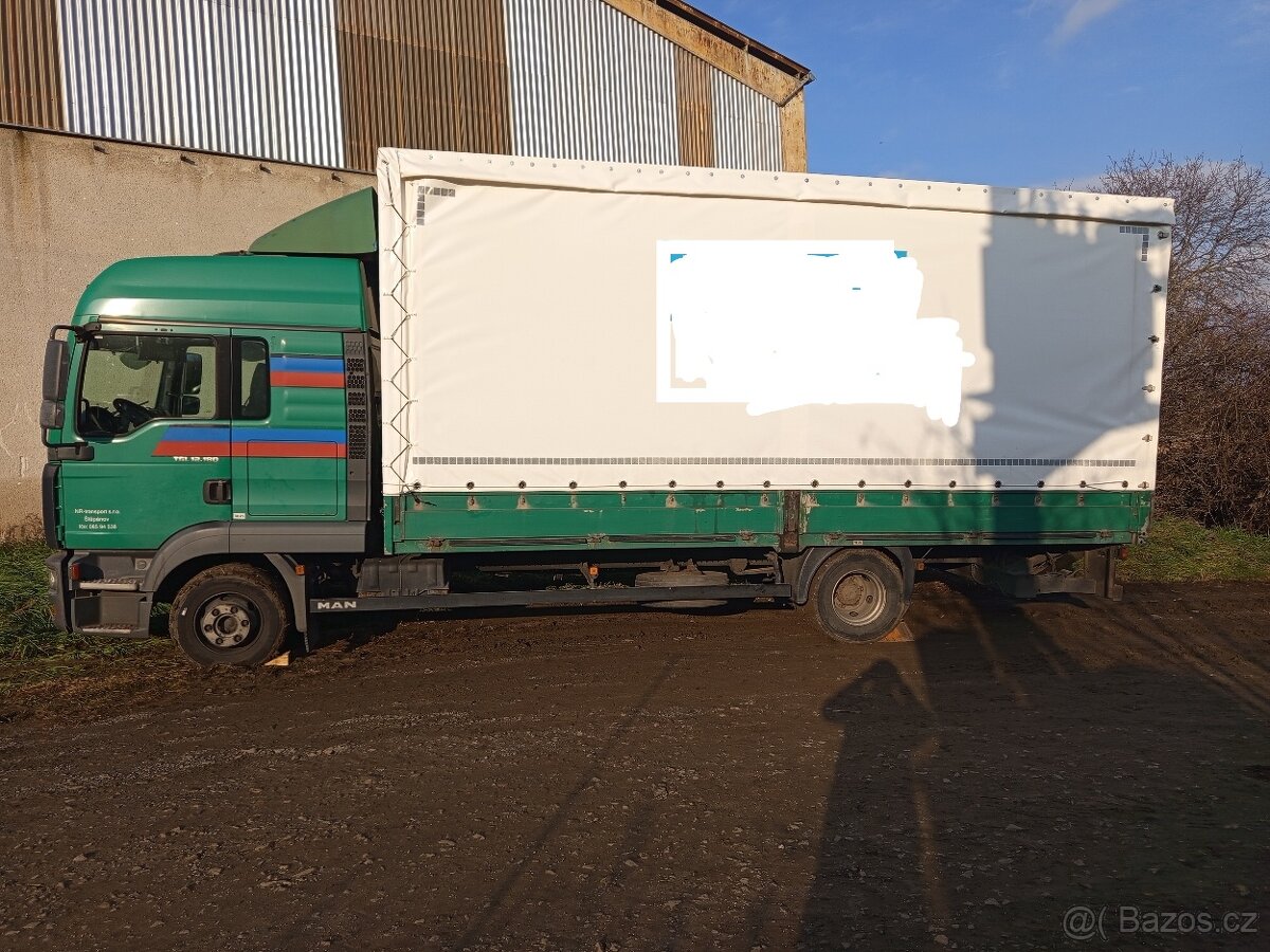 MAN TGL 12.180.  hydraulické čelo