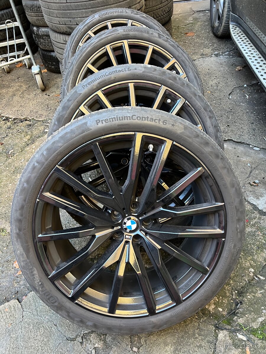 Alu kola BMW X5 g05 X6 g06 275/35 r22 a 315/30 r22