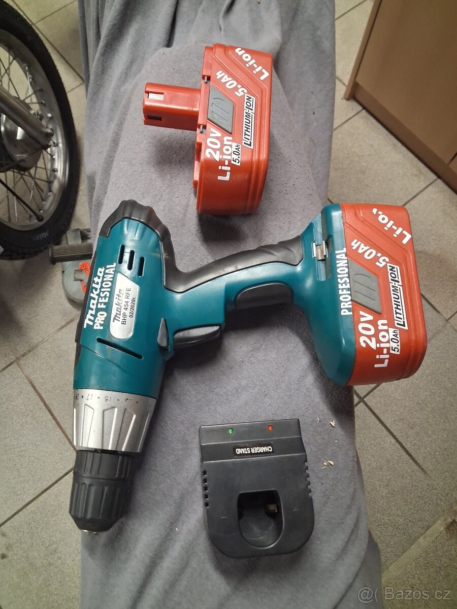 Detska plne funkcni Aku vrtacka cena 300kc