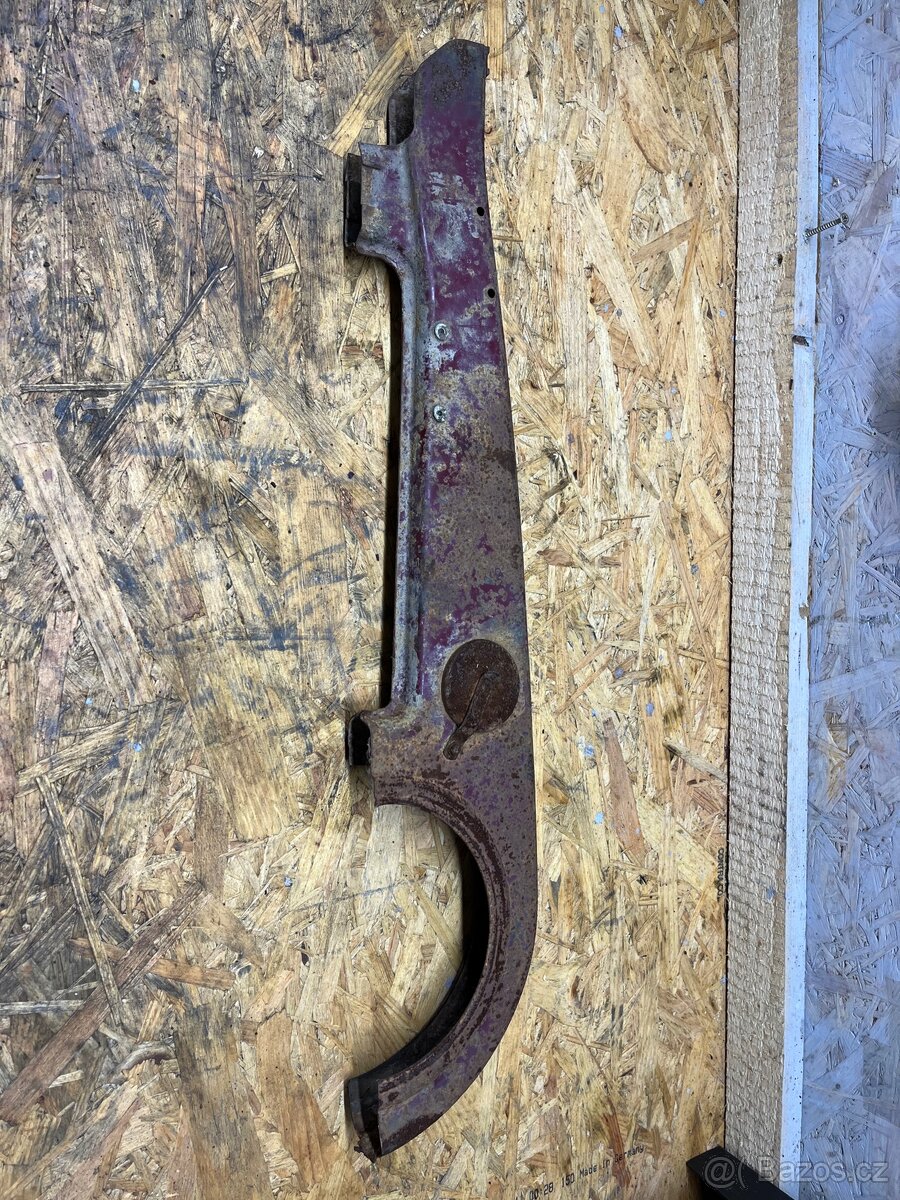 Krýt řetězu Jawa 250/350