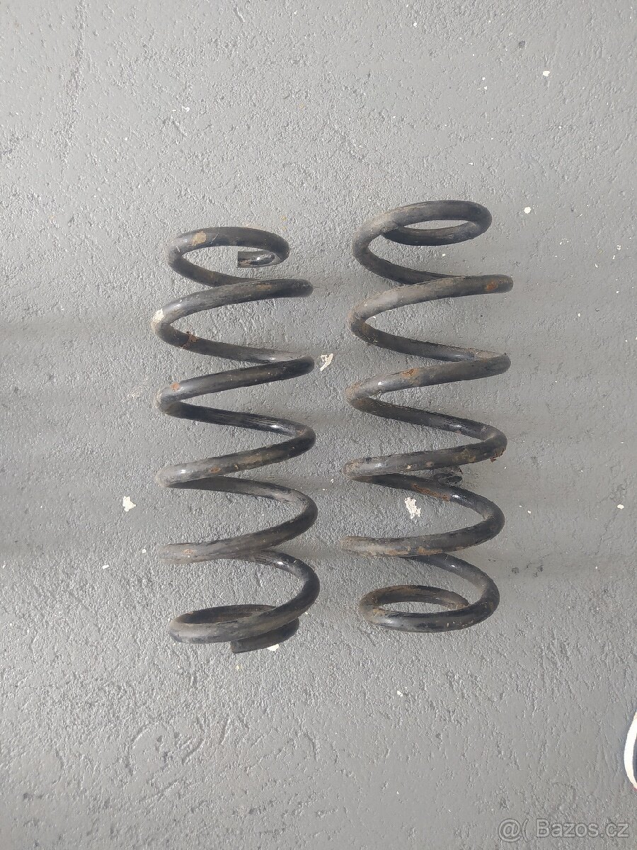 Škoda Superb 1 - přední pružiny