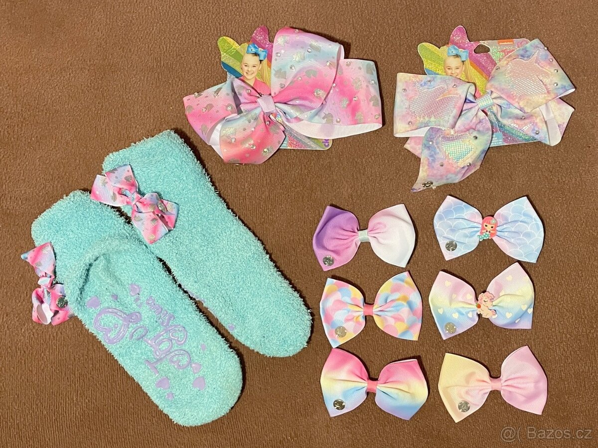 JoJo Siwa merch - mašle, ponožky