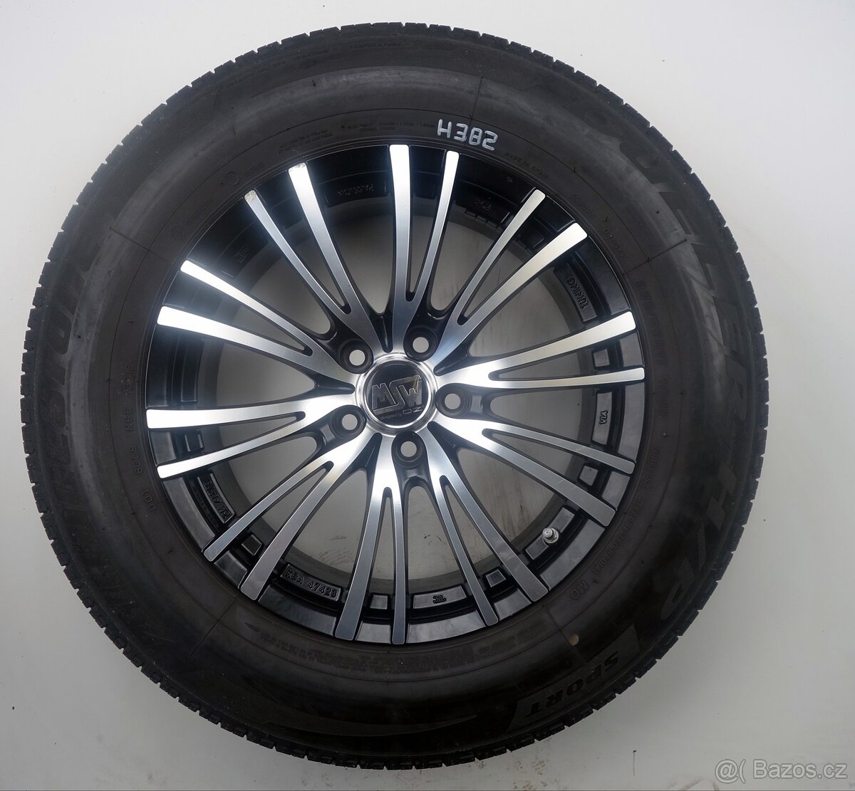 Mercedes GLC - 17" alu kola - Letní pneu