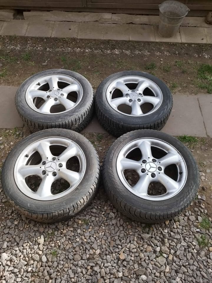 ALU kola mercedes R16 7Jx16 et 37 Zimní pneu 205/55/16