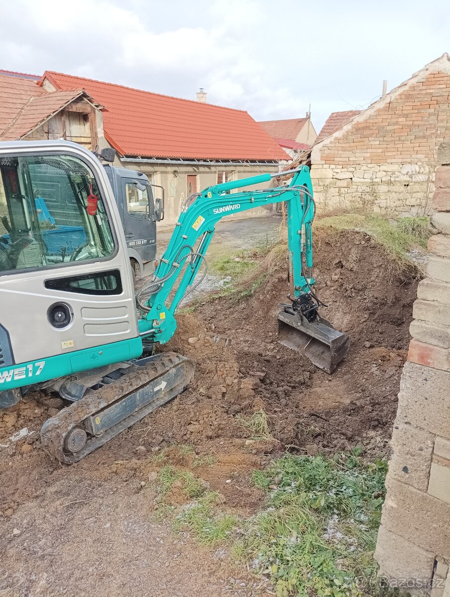 Výkopové a zámečnické práce Palivové dřevo