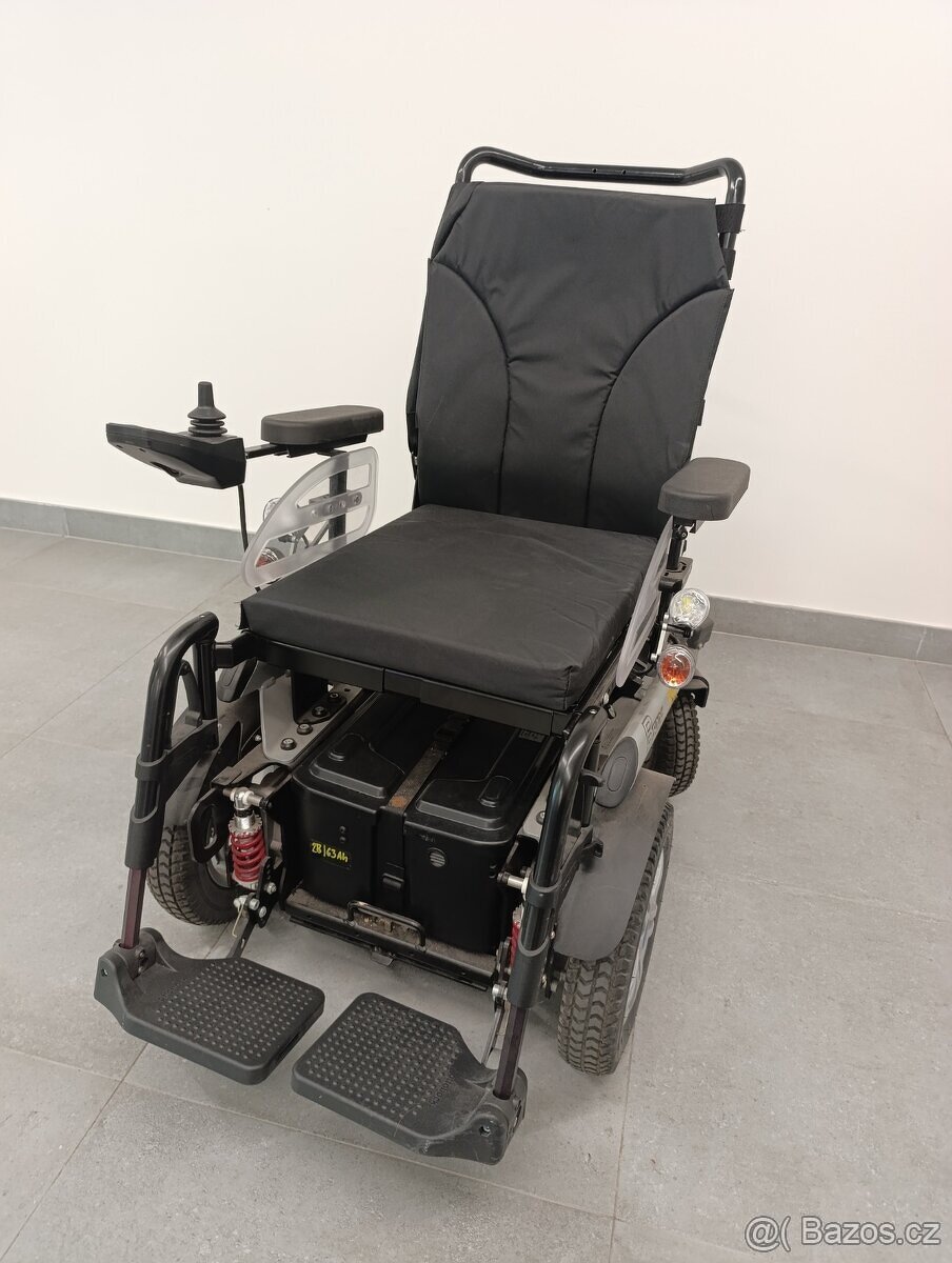 Elektrický vozík invalidní Ottobock B500