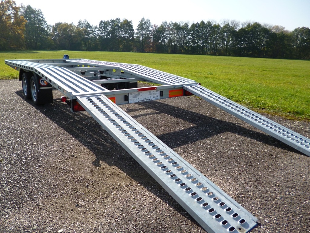 VDI 2700 PROFI autopřepravník 500x205 cm, 3000 kg, 130 km/h