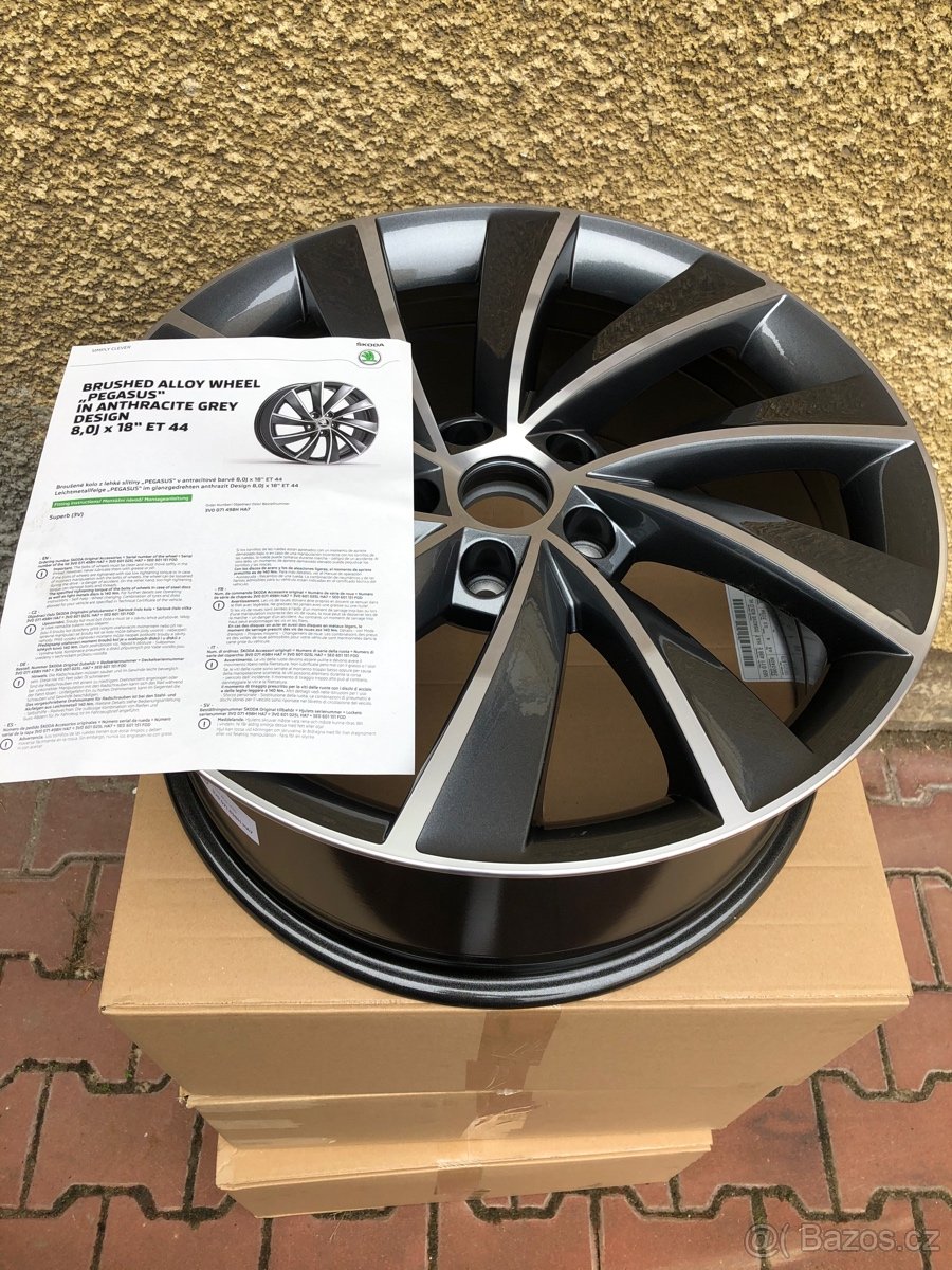 Škoda Superb PEGASUS Anthracite 18”, ET44, DPH