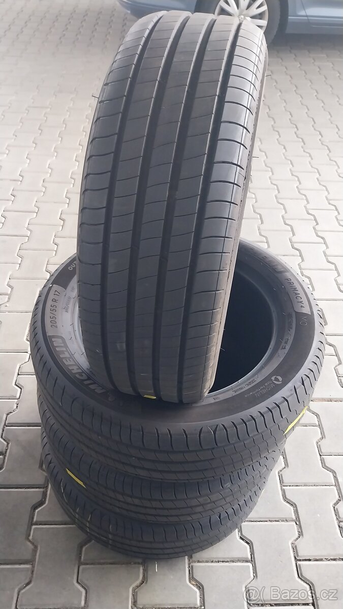 Prodám 4 x letní pneu Michelin 205/55/17