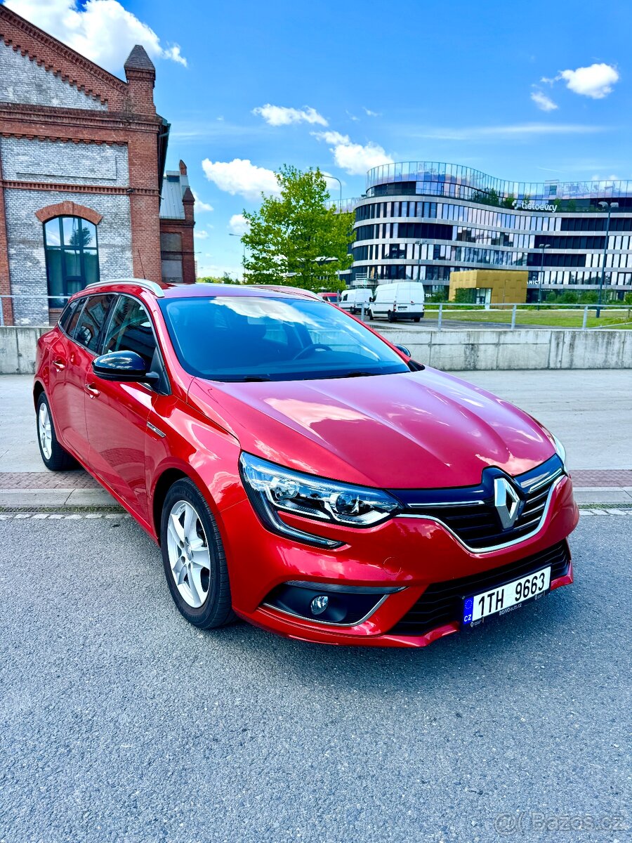 RENAULT MEGANE 1.2 97 KW 1.Majitel 66tis KM , SERVISKA