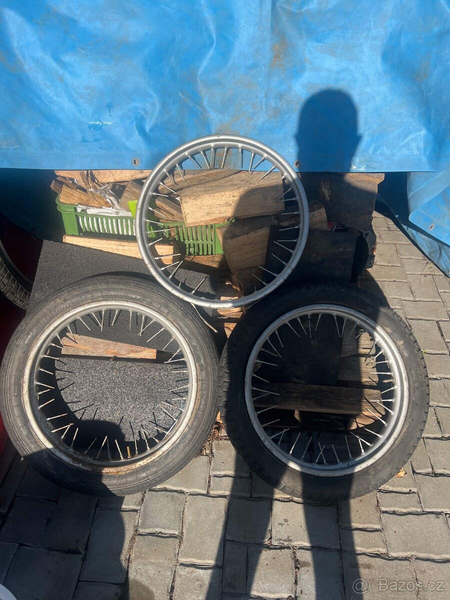 Prodam rafky  18 palcus pneu Jawa 350/Californian
