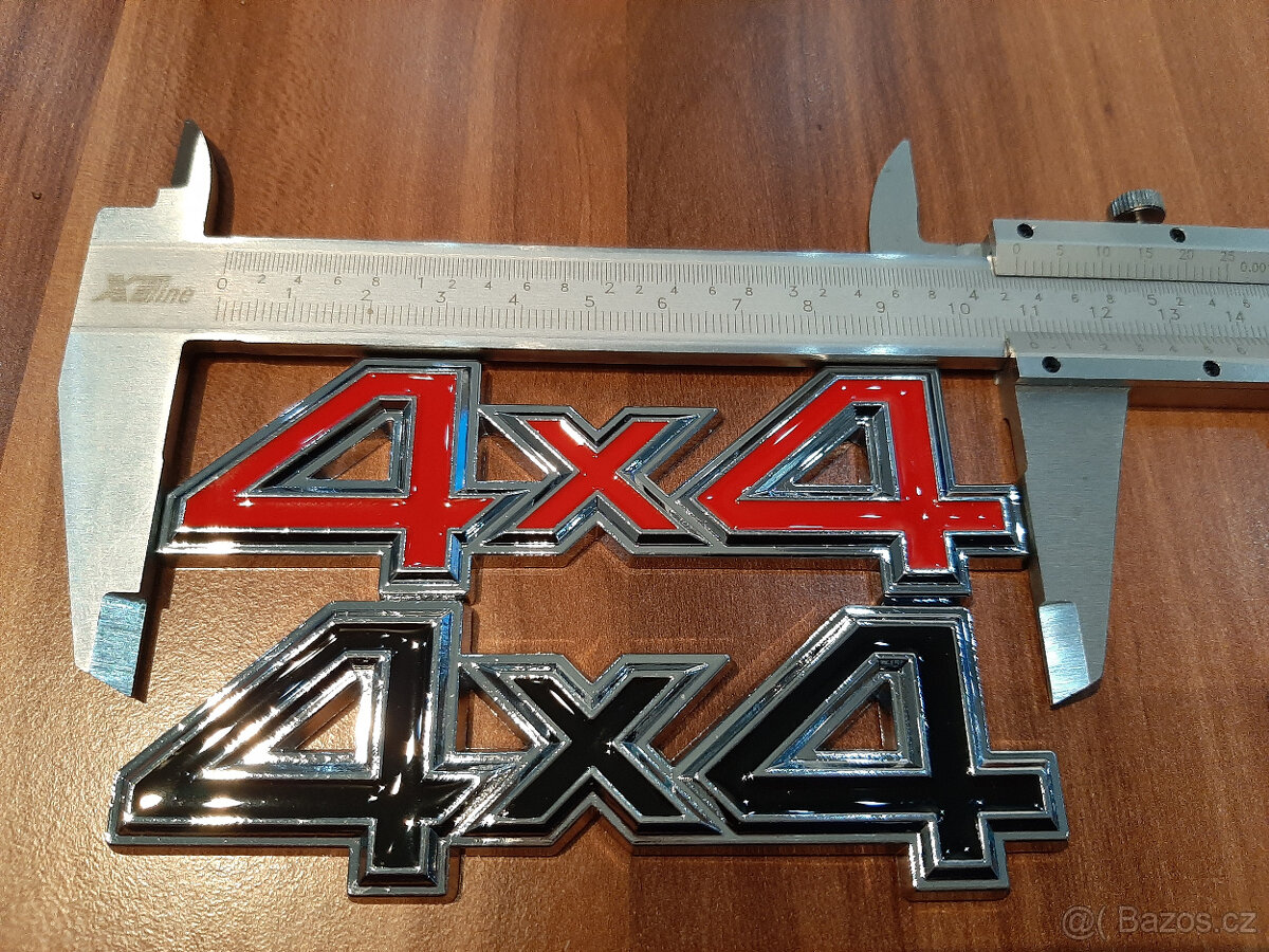 ZNAK, NÁPIS 4X4 SAMOLEPIACI KOVOVÝ