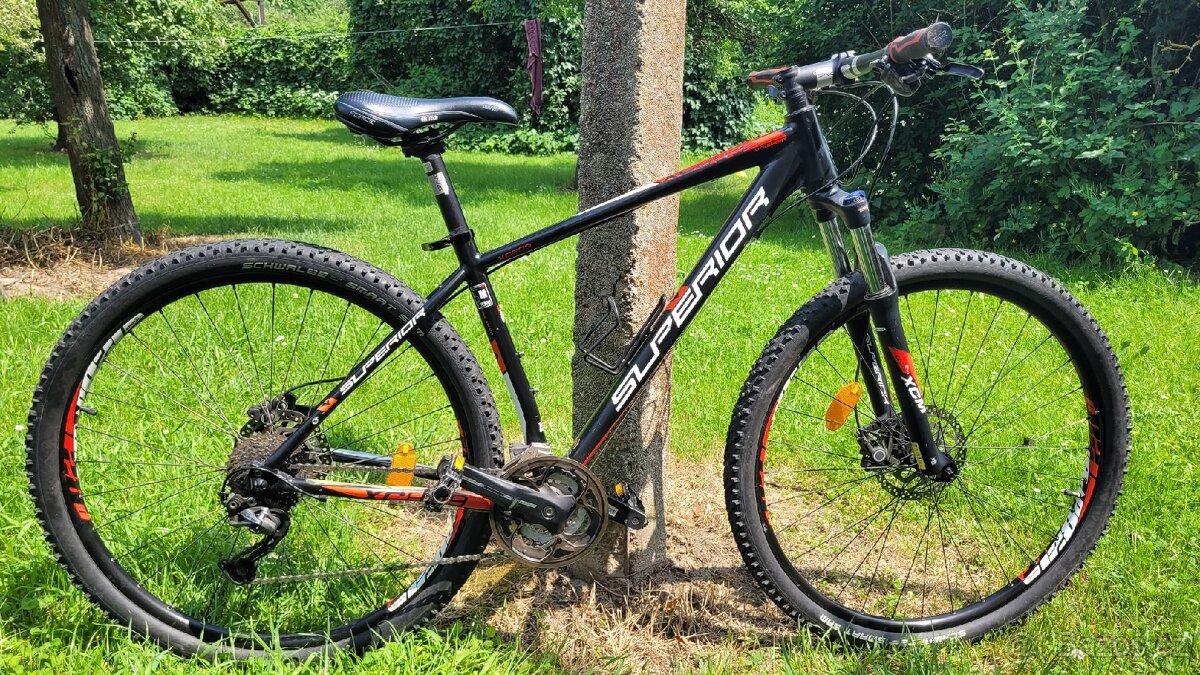 Horské kolo Superior xc809. Kola jsou 29, velikost rámu L.