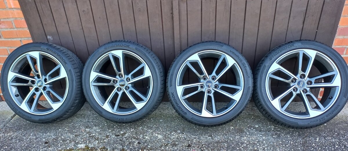 Orig alu kola AUDI A4 S4 B9 8W letní 18" nové pneu