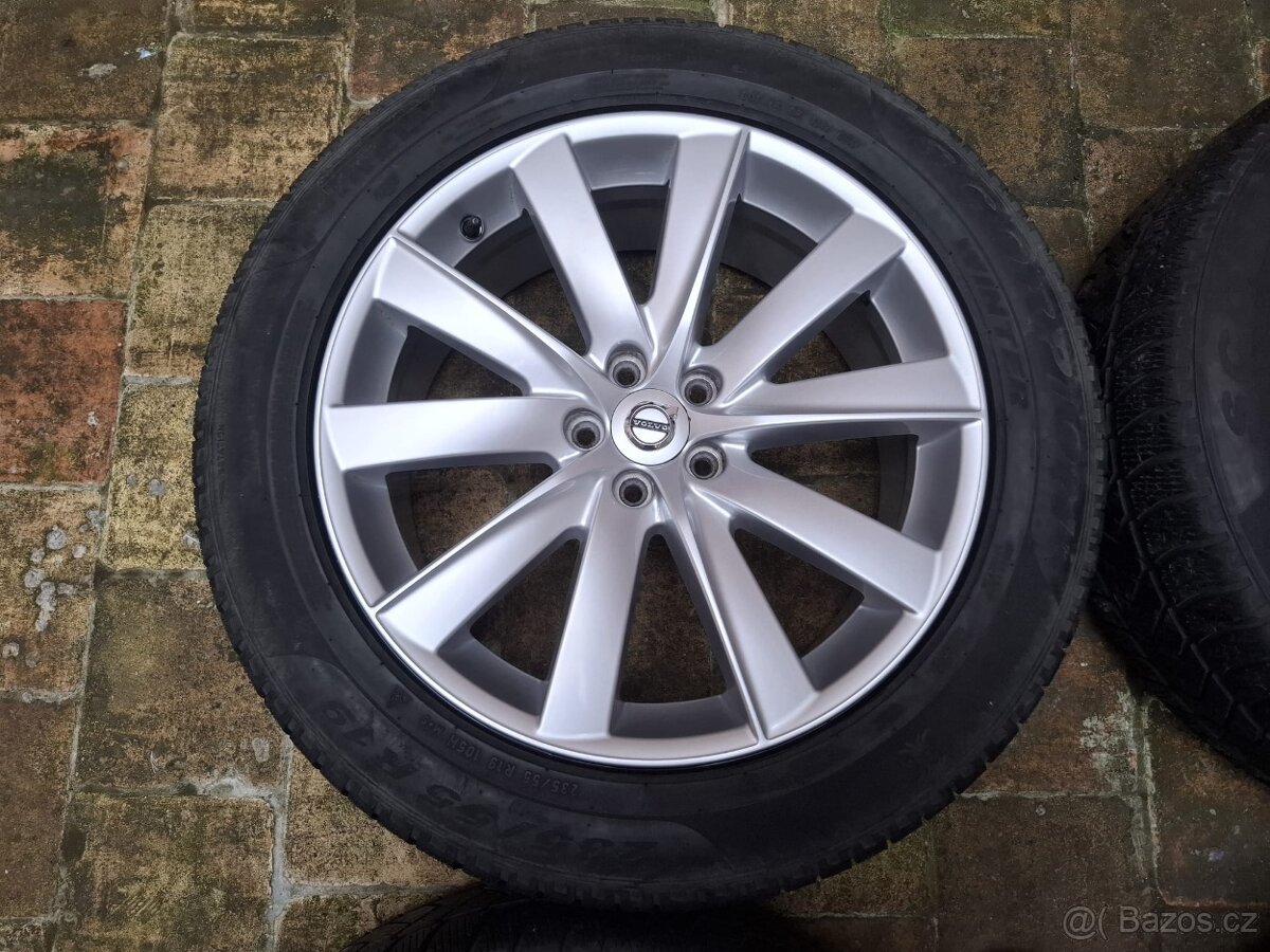 Originální kola Volvo XC90 II R19 8J ET 42,5  5x108