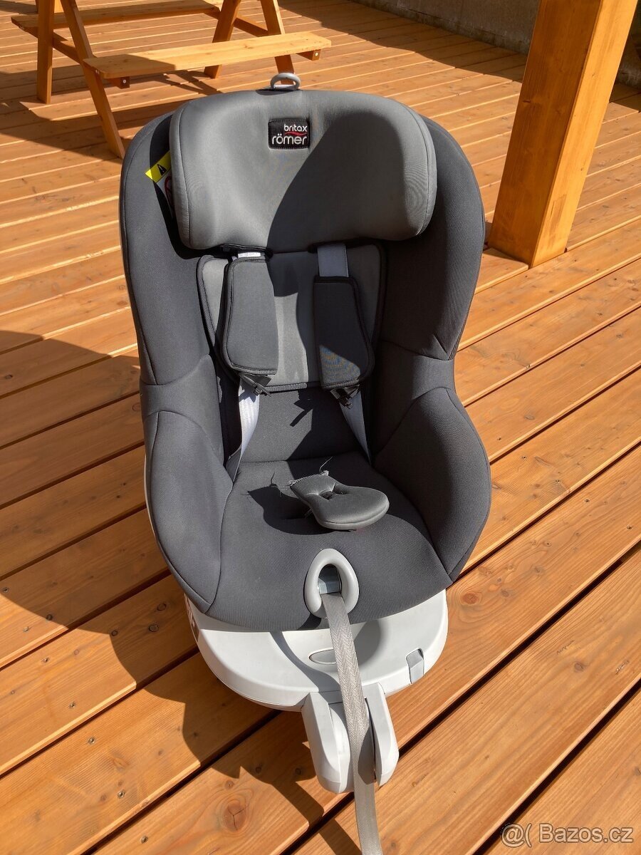 Autosedačka Britax Römer Dualfix 