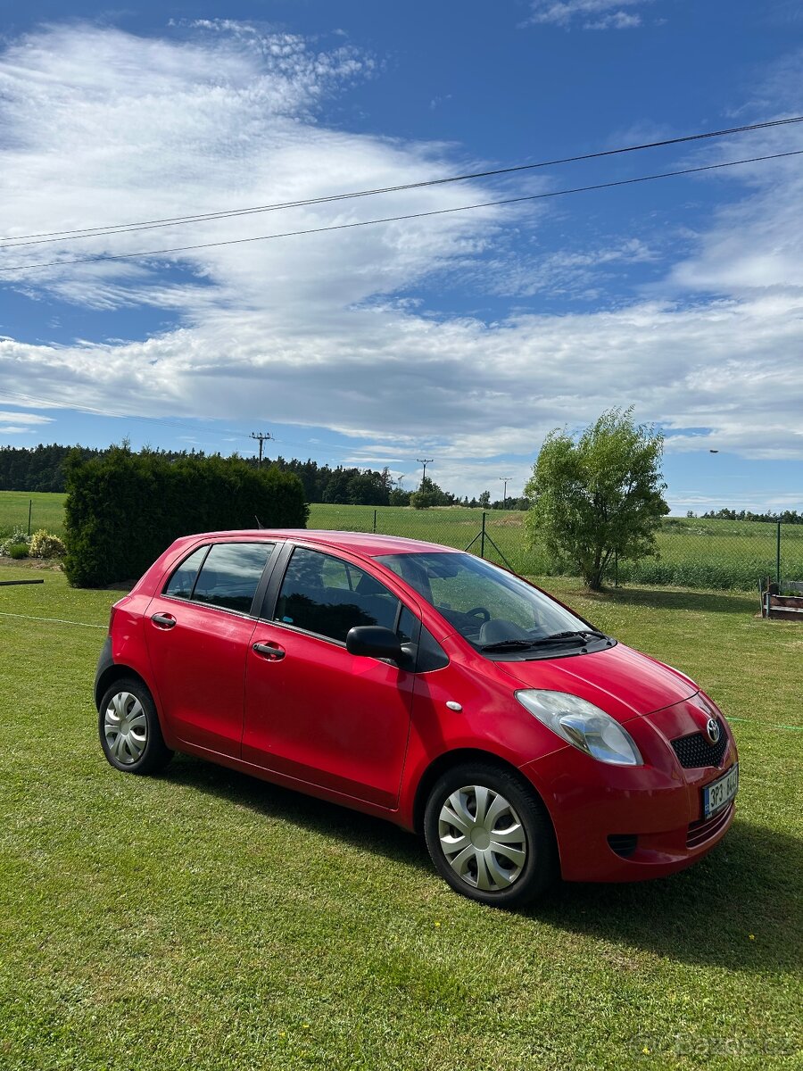 Toyota Yaris 1.3 VVT-i benzin 2007 64kw