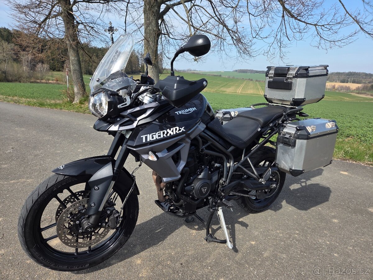 Triumph Tiger 800 XR