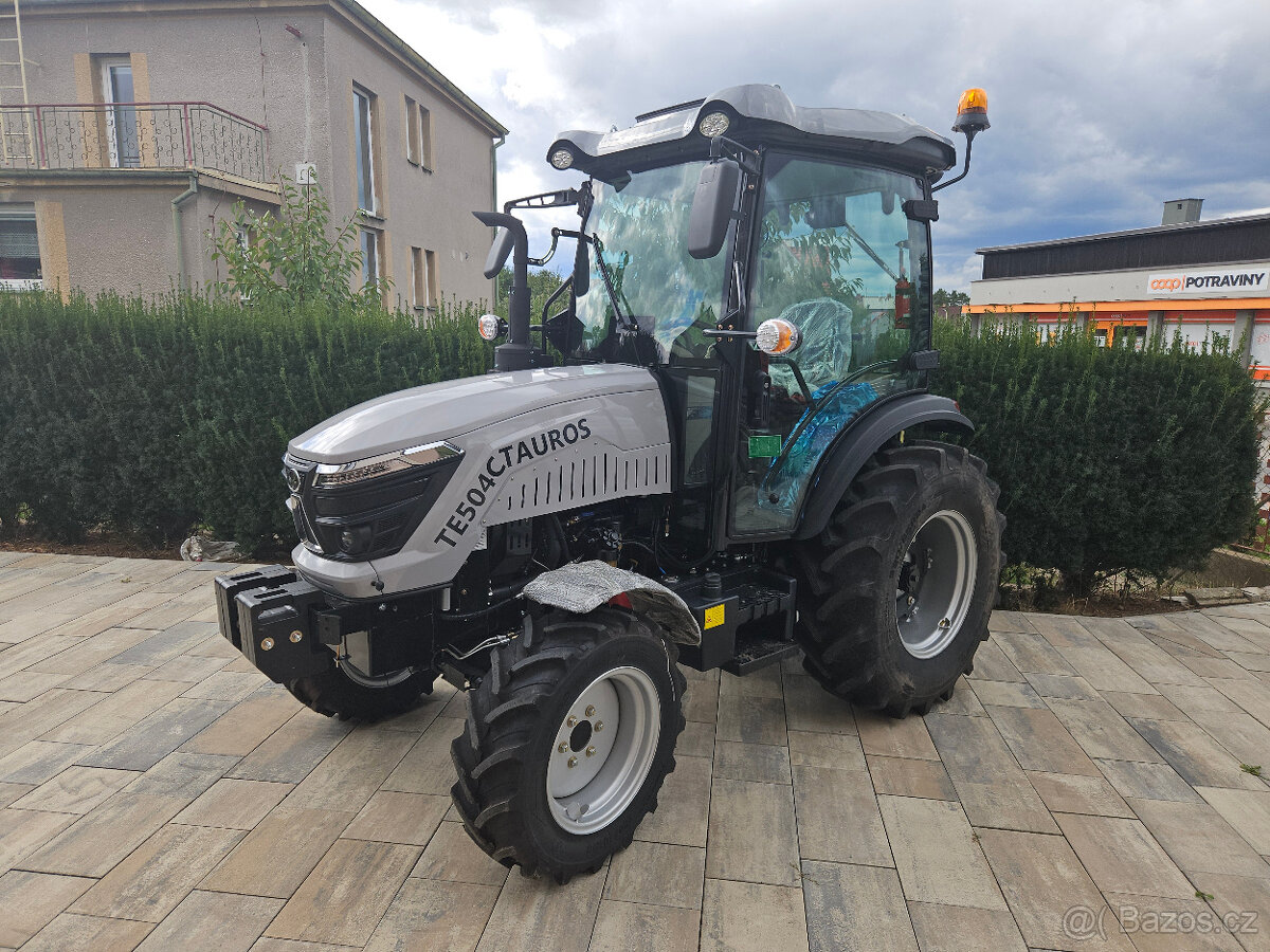 Traktor Tauros TE504C