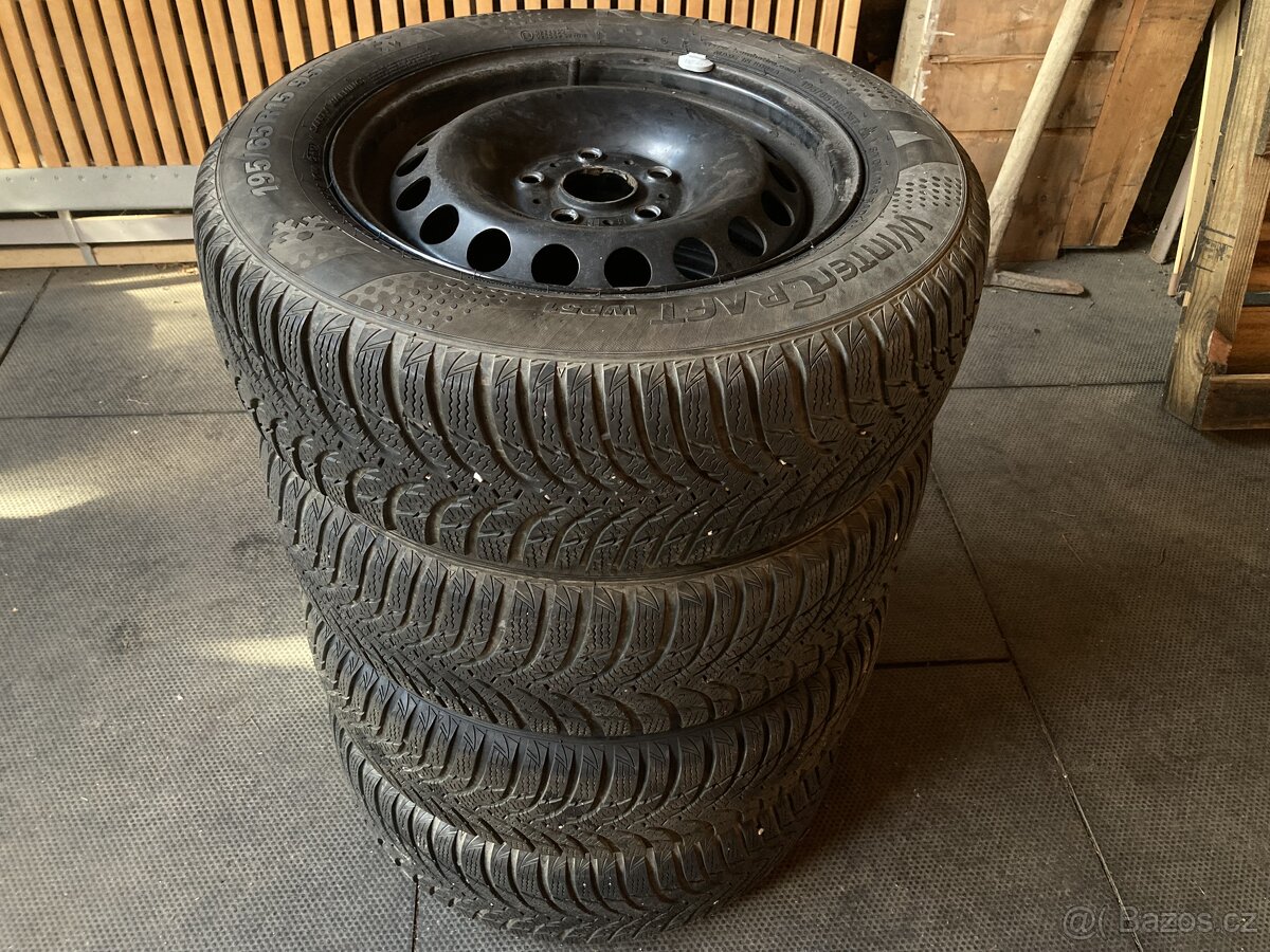 Zimní VW GOLF 7 / OCTAVIA 3 15" 5x112 KUMHO 195/65R15 Zimní