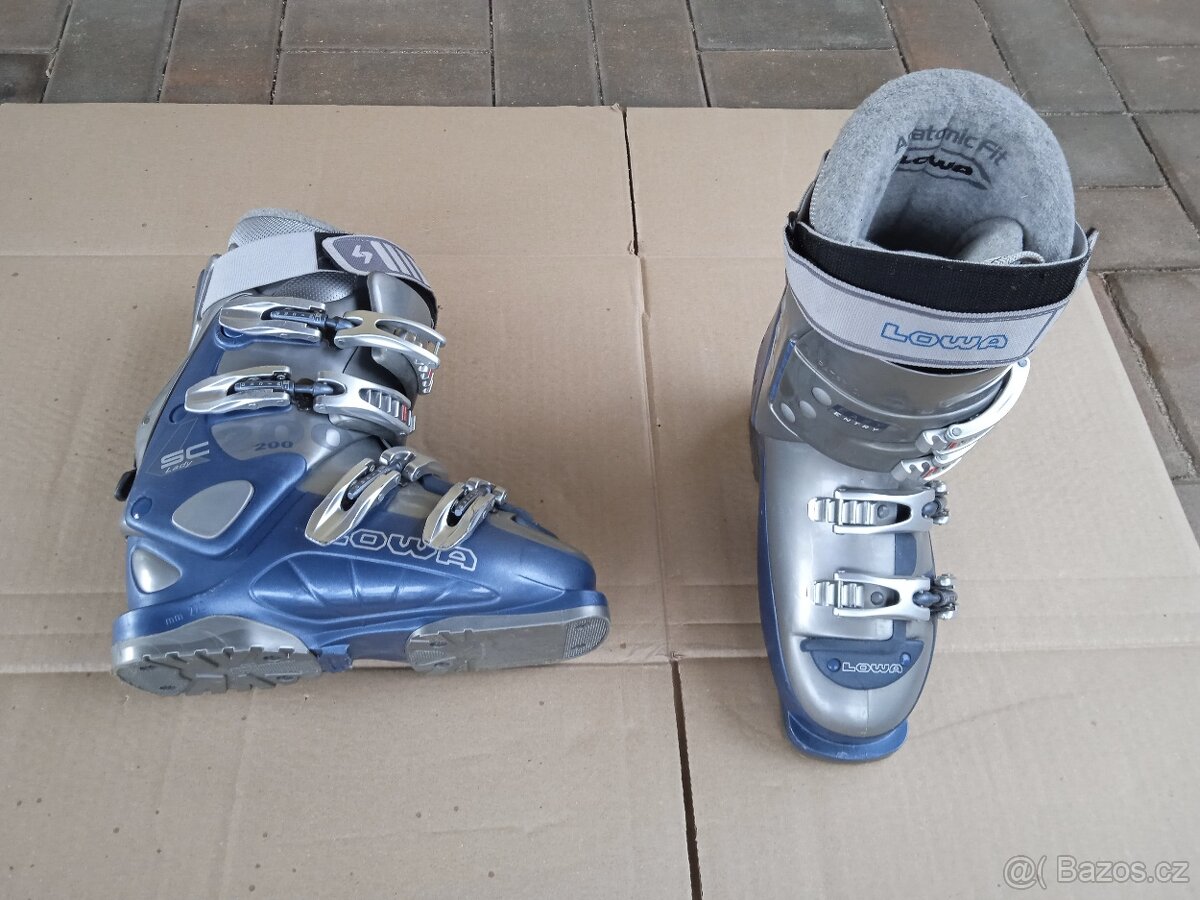 Lyžáky Lowa- stélka 23,5