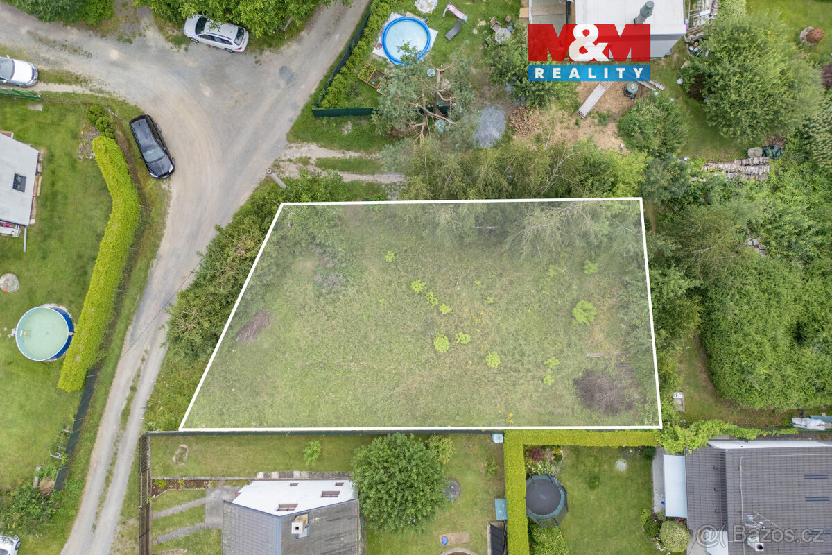 Pronájem pozemku k bydlení, 470 m², Starý Plzenec