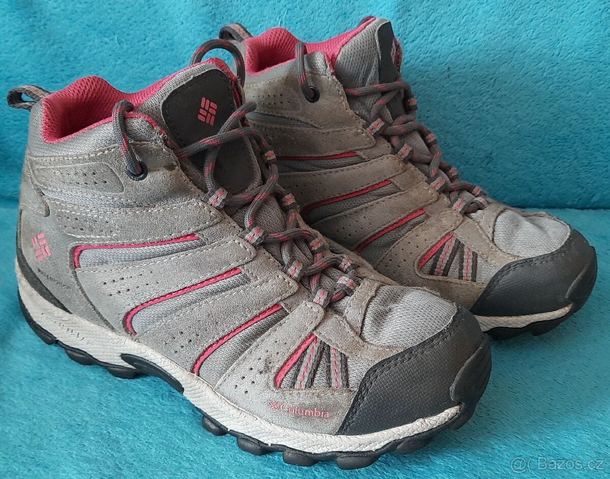 Trekové boty Columbia vel. 34 s membránou