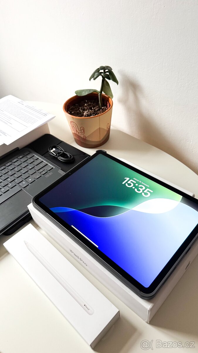 iPad Pro 11″ 4. gen(2022) 256GB Cellular + Keyboard + Pencil