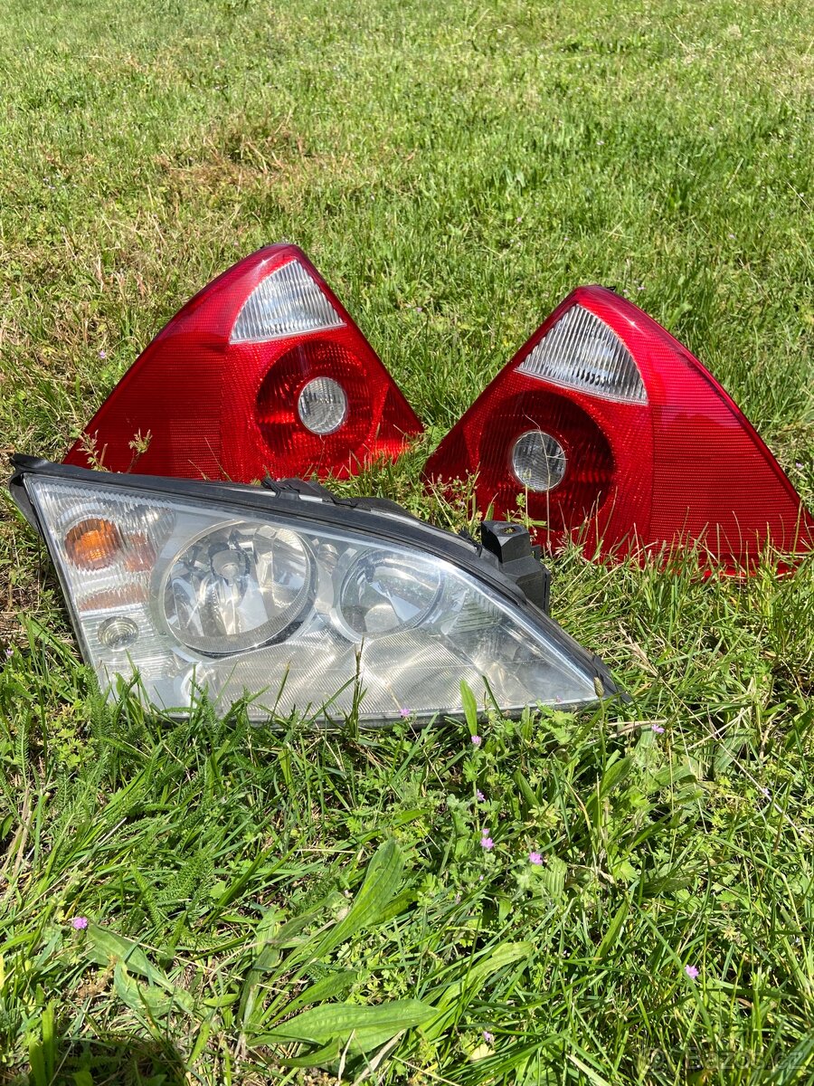 Náhradní světla pro Ford Mondeo MK3