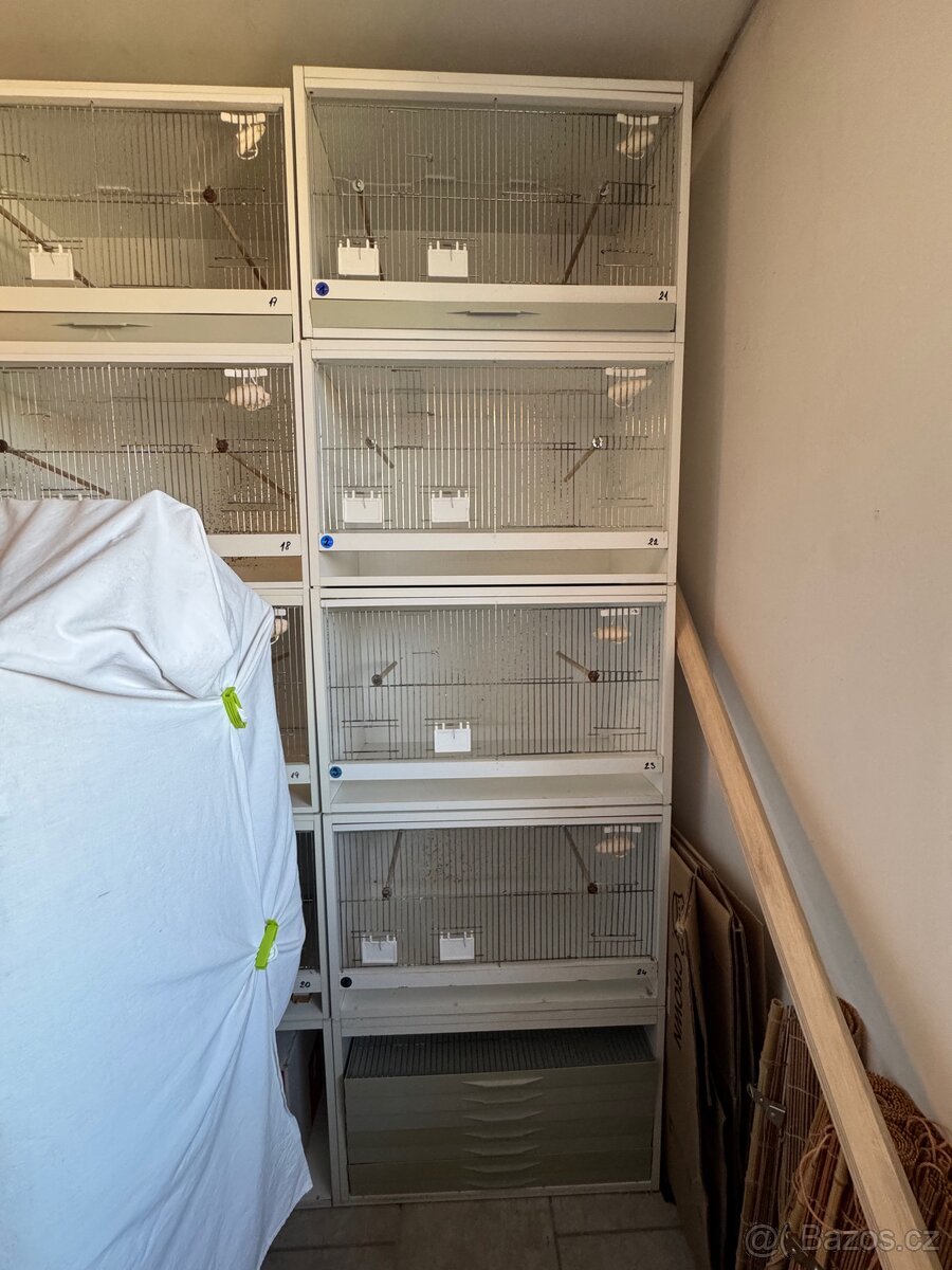 Skříňové klece kompletně vybavené