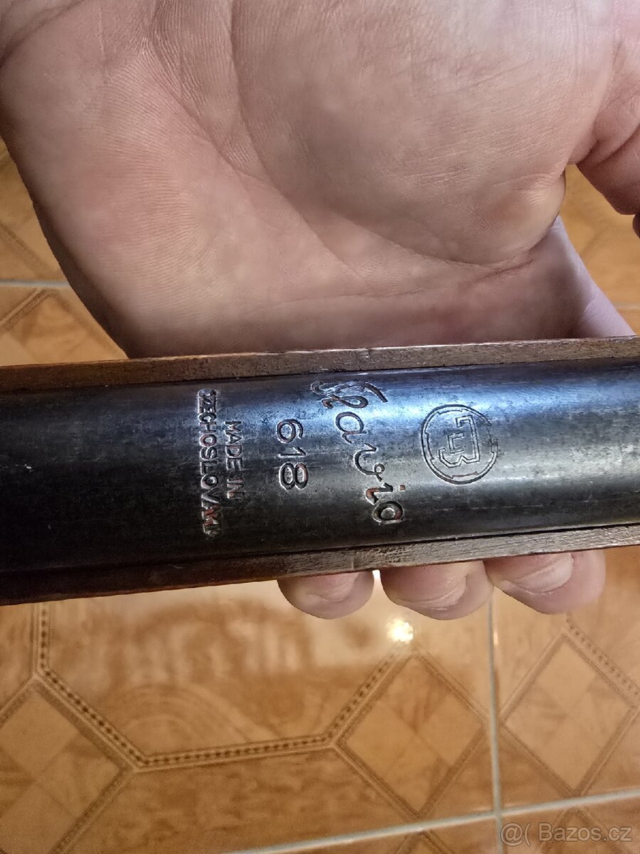 DĚTSKÁ VZDUCHOVKA SLAVIA 618